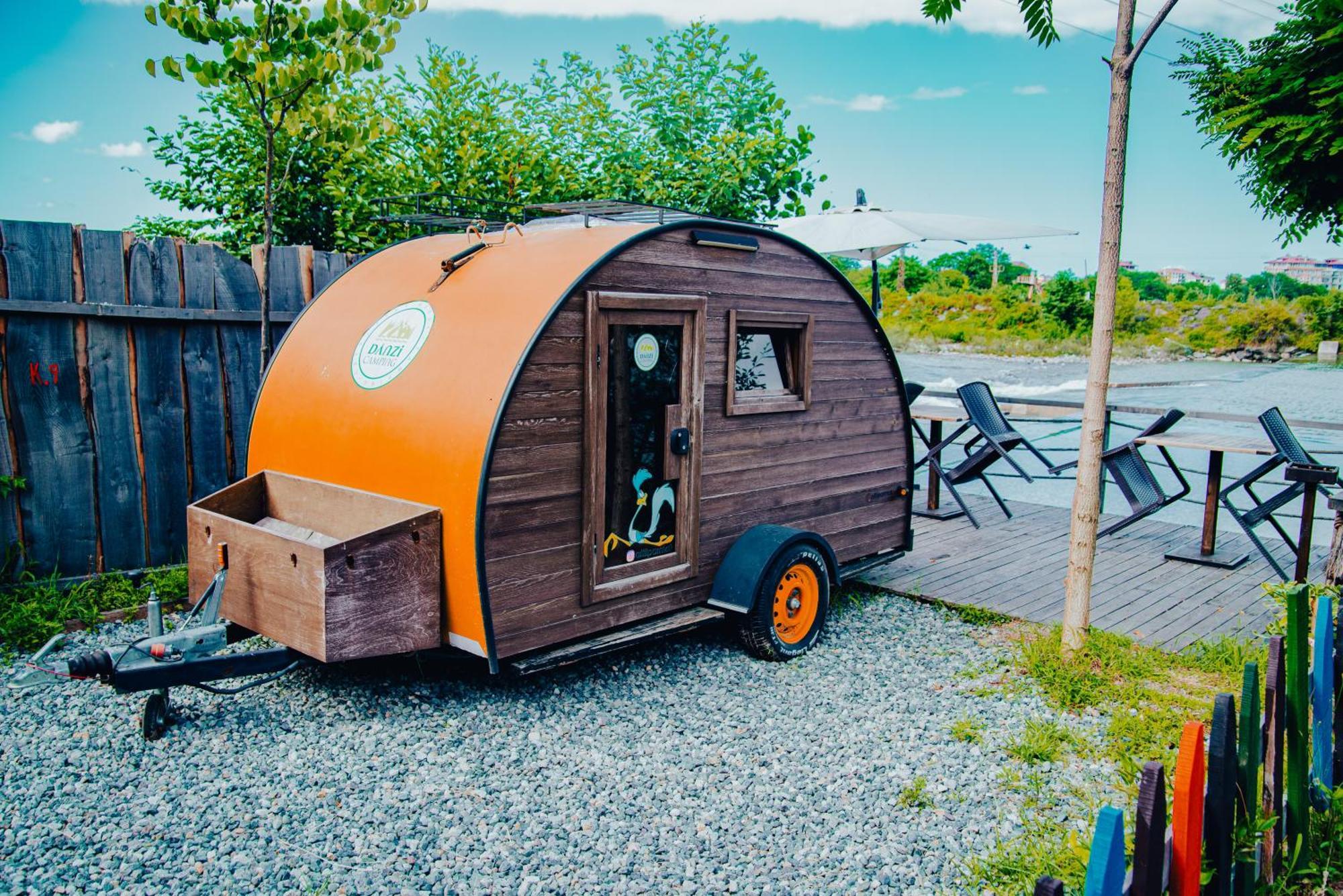 Danzi Camping Tiny House 호텔 리제 외부 사진